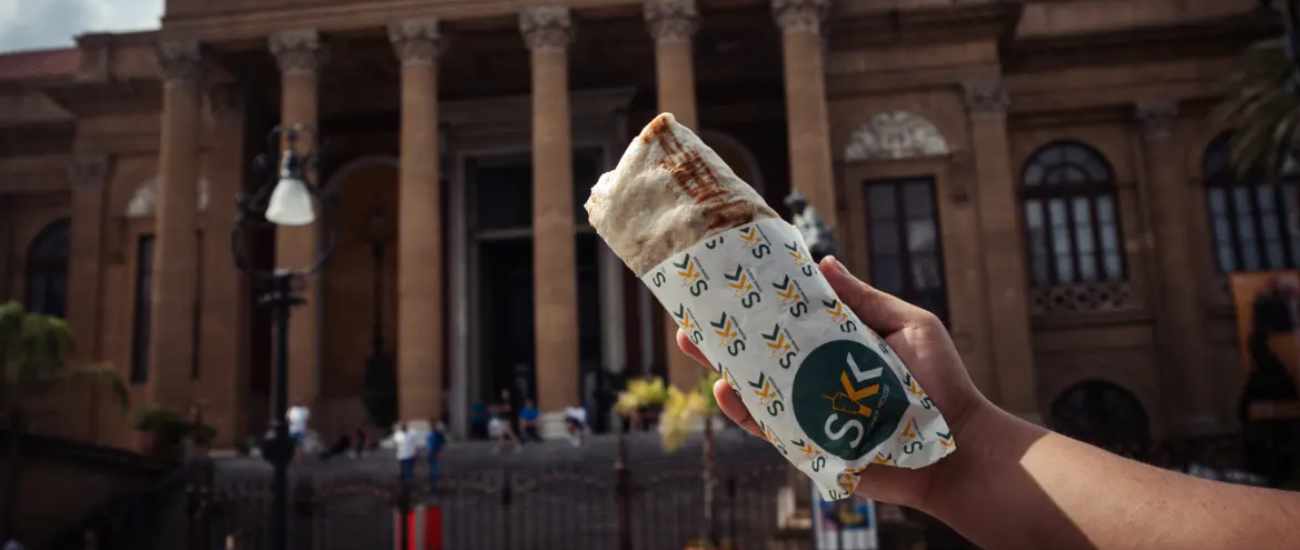 Realizzazione del sito web per la catena di kebab in Sicilia, tra menu, ordini online e franchising.
