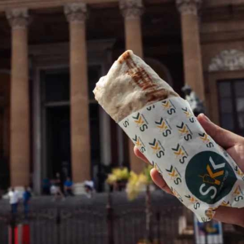 Realizzazione del sito web per la catena di kebab in Sicilia, tra menu, ordini online e franchising.
